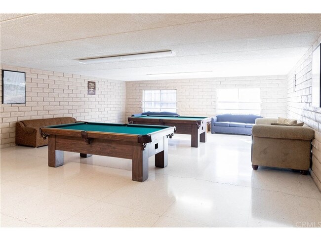 Foto del edificio - 2501 W Redondo Beach Blvd