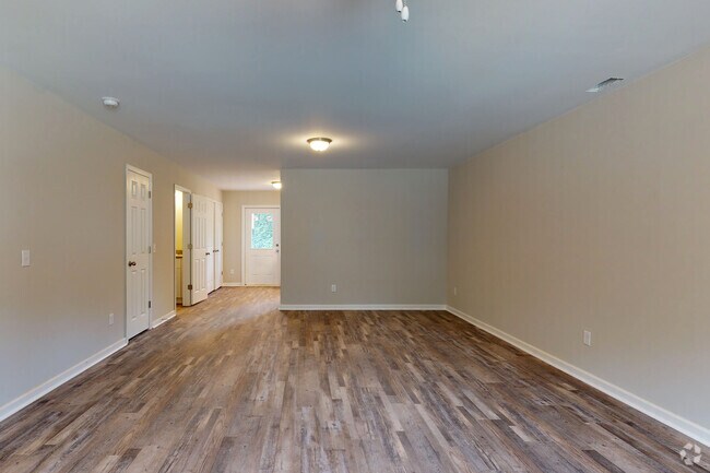 2HAB, 2.5BA - 1,300 ft² - Woodland Villas