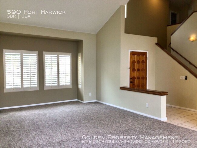 Foto del edificio - 590 Port Harwick