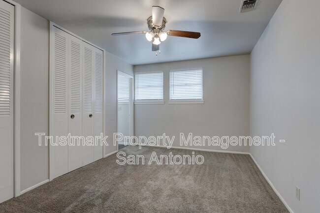 Foto del edificio - 847 Boulder Dr