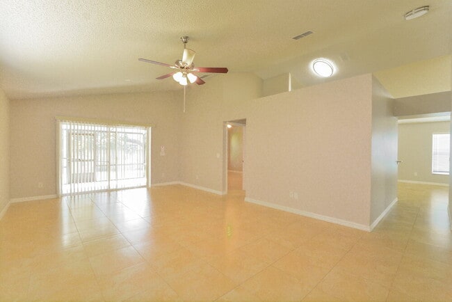 Foto del edificio - 3813 Shawn Cir