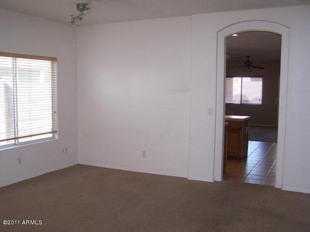 Building Photo - 12522 W Jefferson St