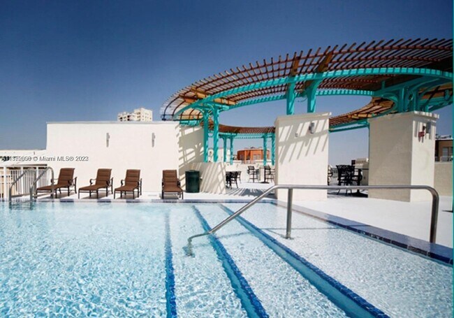 Foto del edificio - 7280 SW 89th St