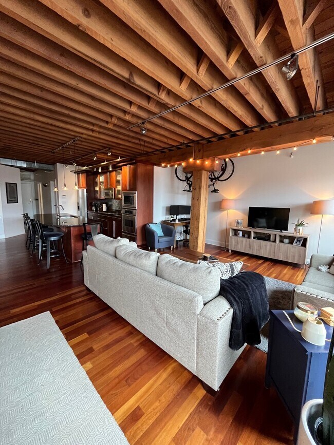 Foto del edificio - 708 N 1st St