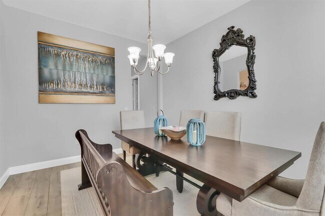 Foto del edificio - 16321 Horse Trap Ln