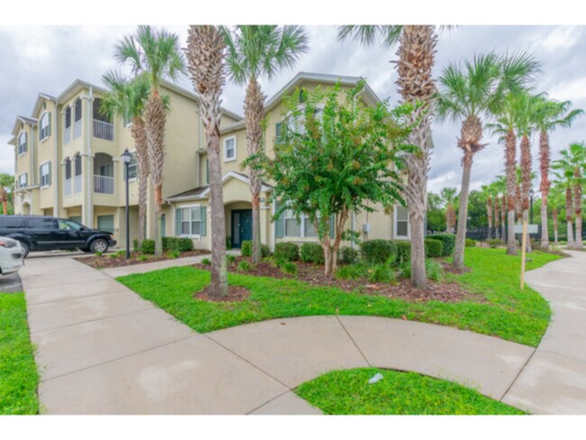 Building Photo - 5996 W Poplar Springs Cir