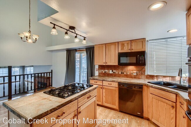 Building Photo - 3 br, 2 bath House - 7894 Jared Way