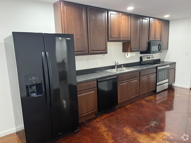 Building Photo - 410 Brelands Overlook Dr