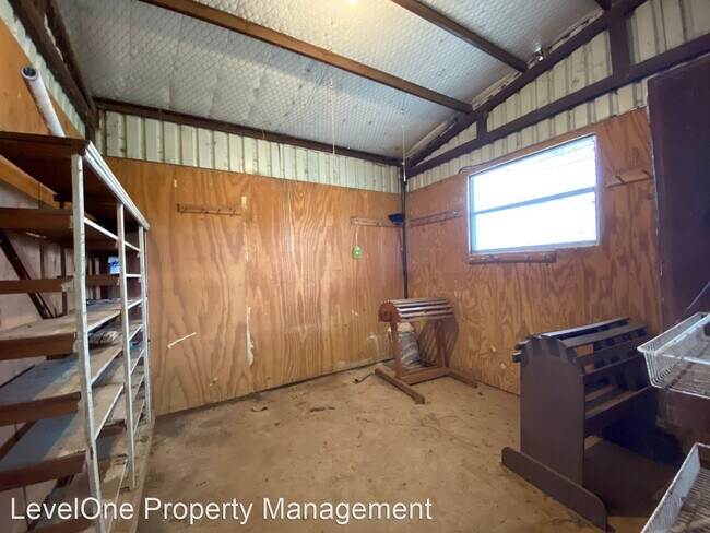 Building Photo - 3 br, 2 bath House - 20450 SE 29th Street
