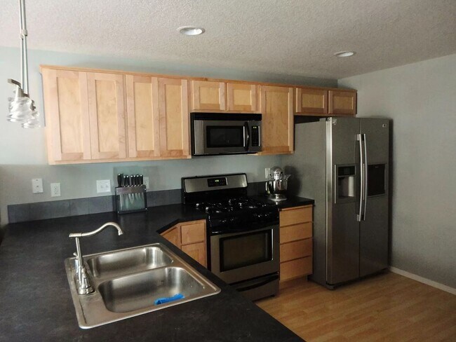 Foto del edificio - 2715 NE 125th Ct