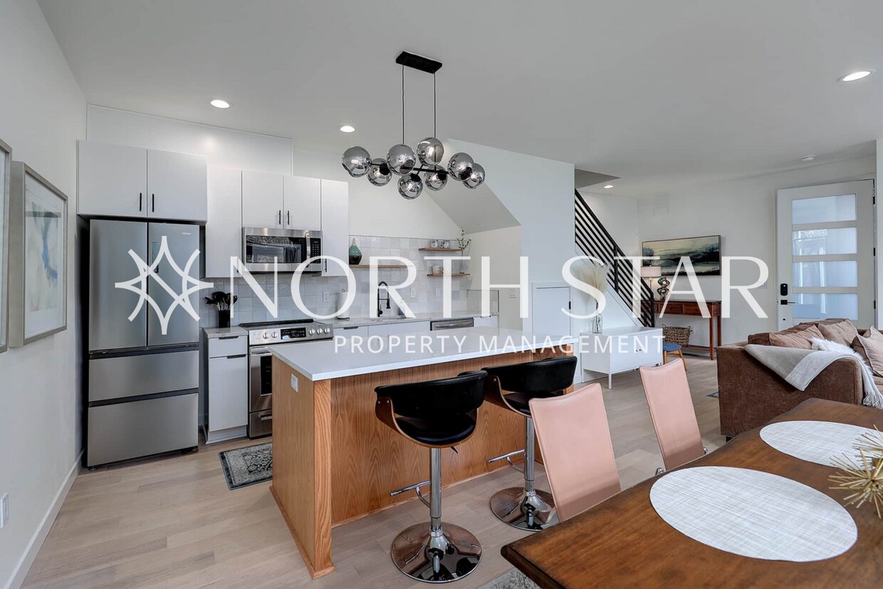 Urban Townhome with terrace! - Urban Townhome with terrace!