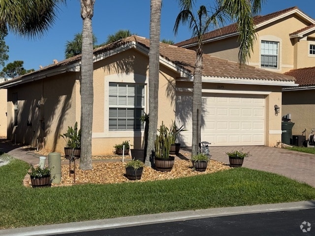 Building Photo - 11075 Lancewood St