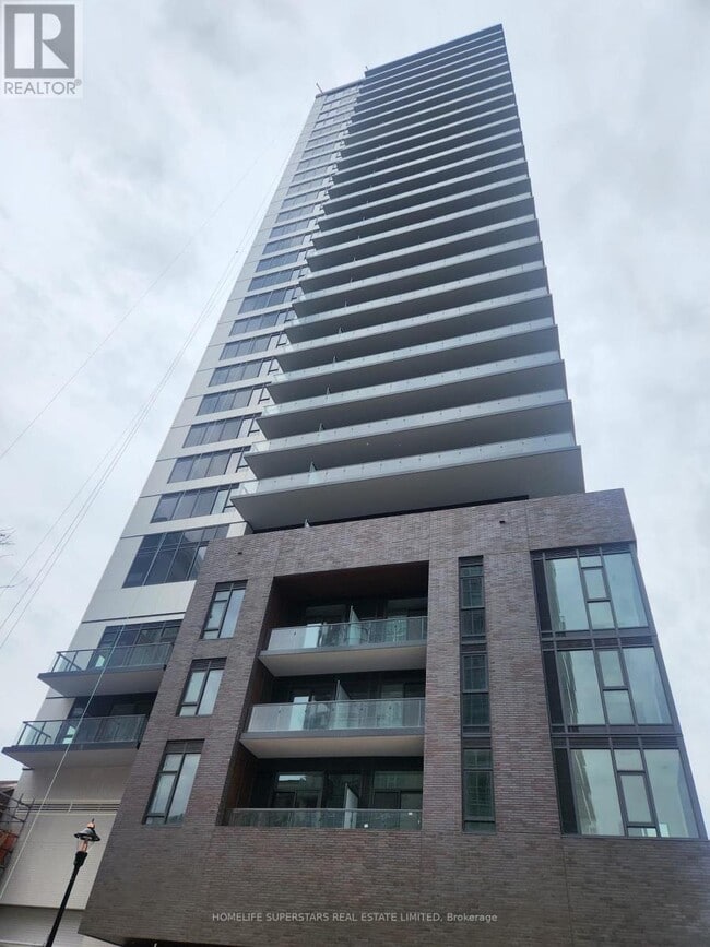 Building Photo - 2075 Lakeshore Rd.