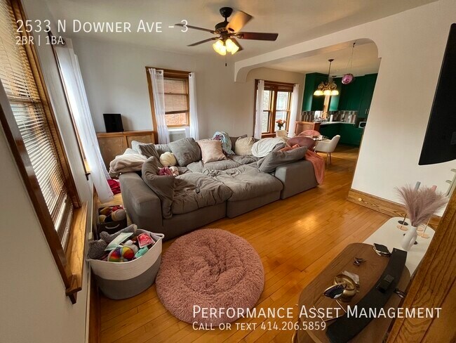 Foto del edificio - Breathtaking 2br condo on the East Side