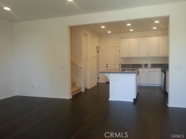 Building Photo - 436 Campestre Ln