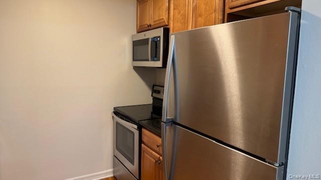 Foto del edificio - 63 Poplar Ln