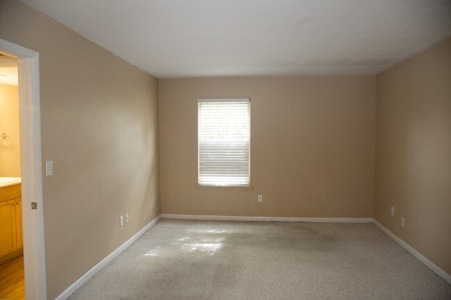 Foto del edificio - 1150 Collier Rd NW