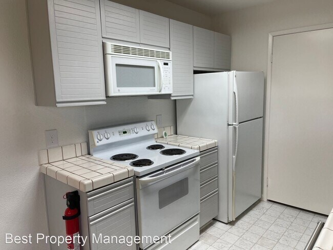 Foto del edificio - 1 br, 1 bath House - 7020 Stagecoach Rd Apt F