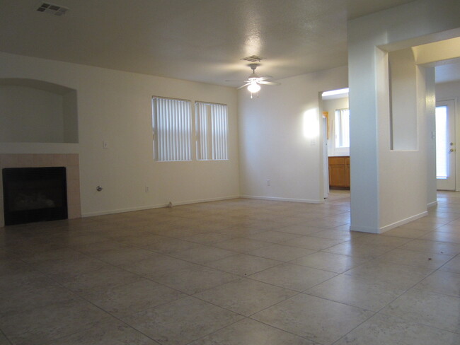 Building Photo - House For Rent - Sky Sands St - 5BD 2.5BA ...