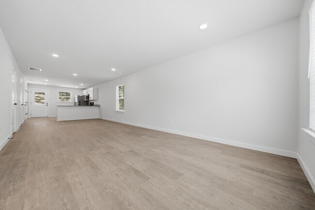 Foto del edificio - Hickory Duplex 131
