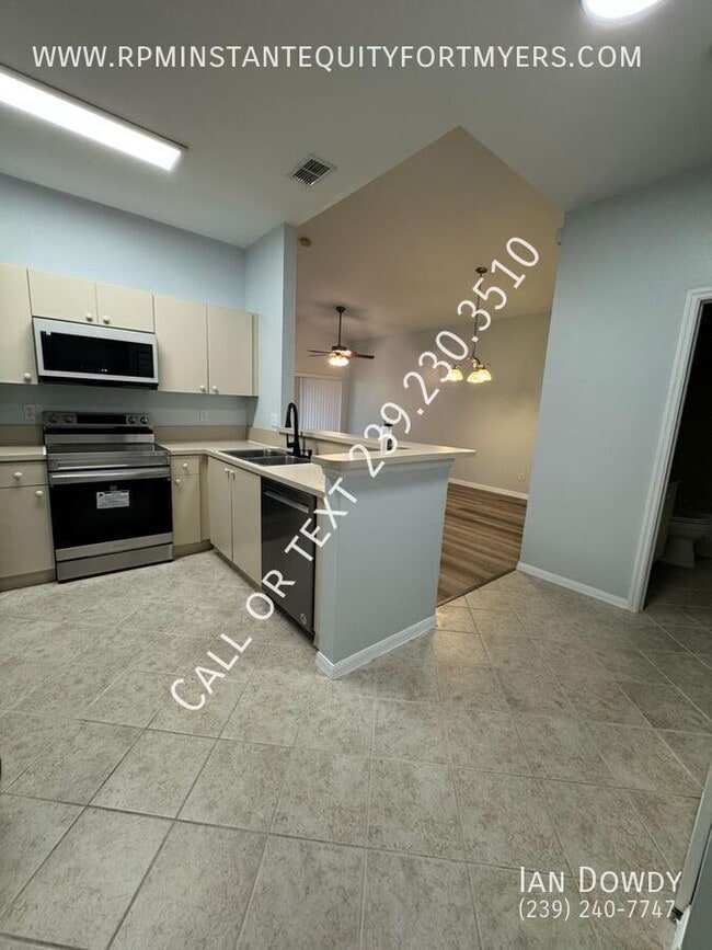 Building Photo - 4109 Bellasol Cir