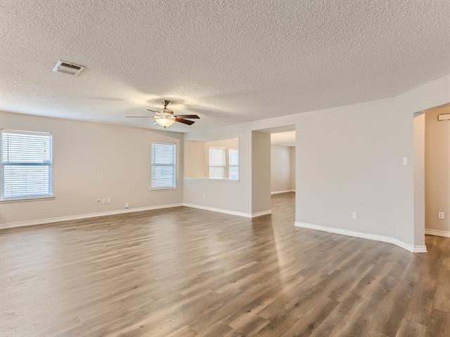 Building Photo - 5408 Presidio Dr