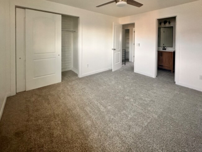 Building Photo - 7414 S Zephyr Ct