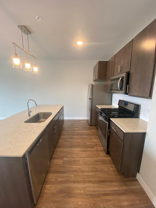 Kitchen - 2535 Watermark Ter