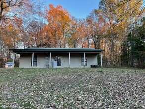Building Photo - 420 Barnett Cir