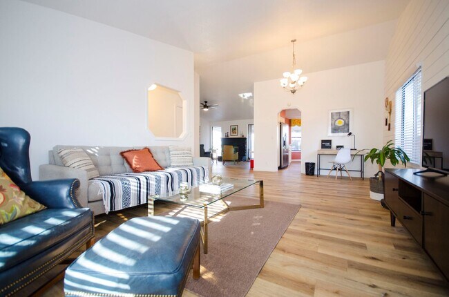 Foto del edificio - 11900 W Bowmont St