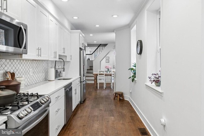 Building Photo - 1228 Patapsco St