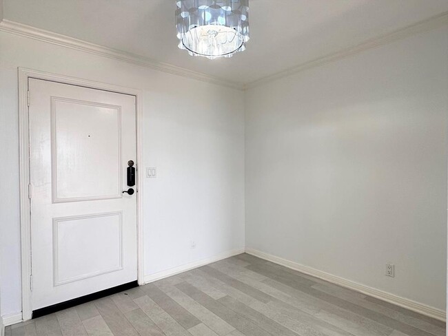 Foto del edificio - 3525 Sage Rd