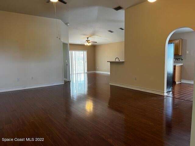 Building Photo - 4077 Four Lakes Dr