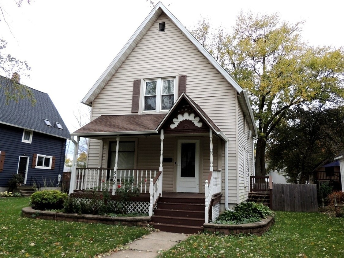 Primary Photo - 509 Haish Blvd