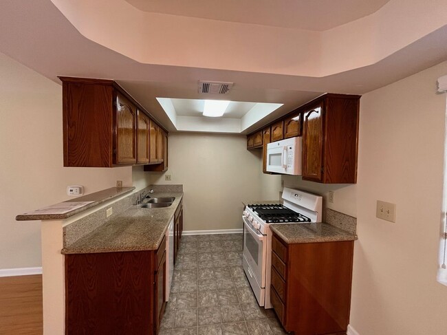 Foto del edificio - 430 S Niagara St