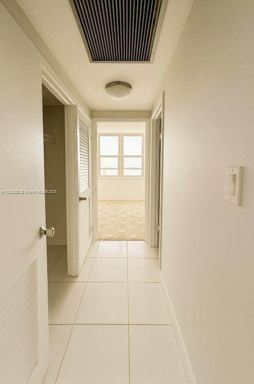 Building Photo - 4747 Collins Ave