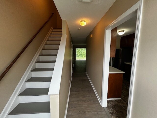 Foto del edificio - 1432 Bailey Cir