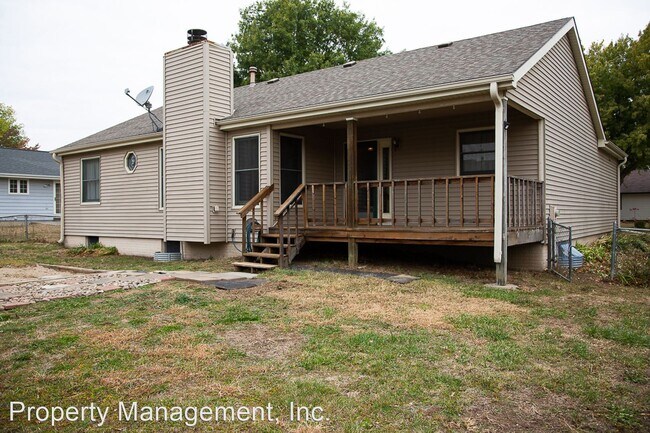 Foto del edificio - 3 br, 2 bath House - 2323 W. Laguna Rd