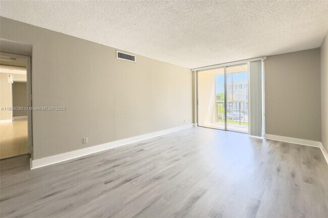 Building Photo - 601 Three Islands Boulevard