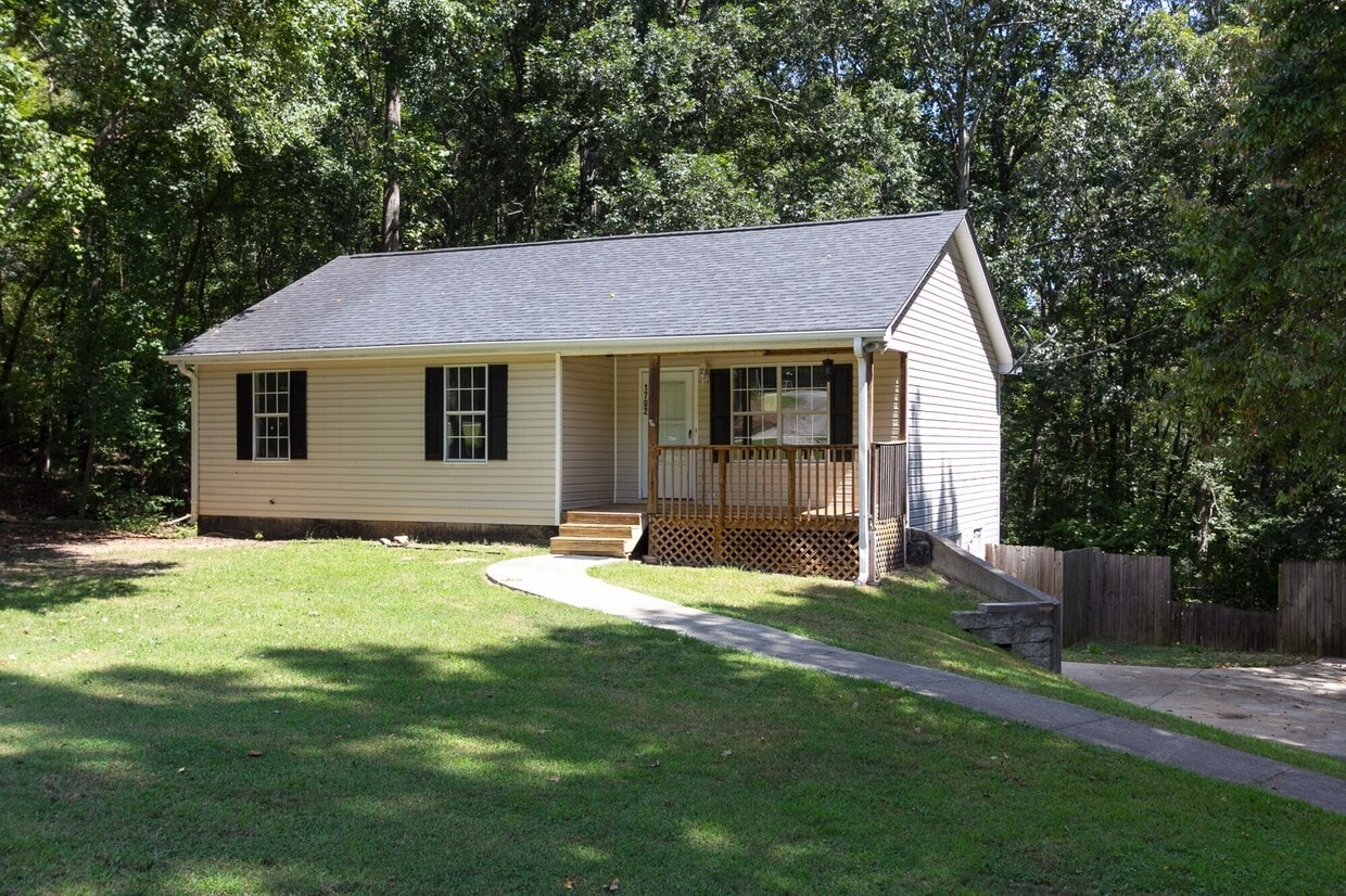 1702 Tipperary Cir, Monroe, GA 30656 House Rental in Monroe, GA