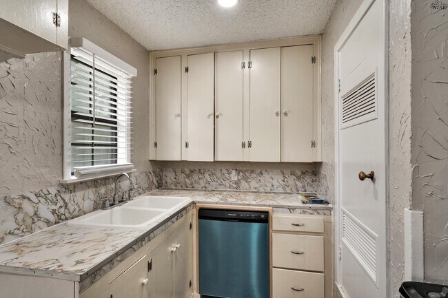 Foto del edificio - 4341 McCutchen Ave