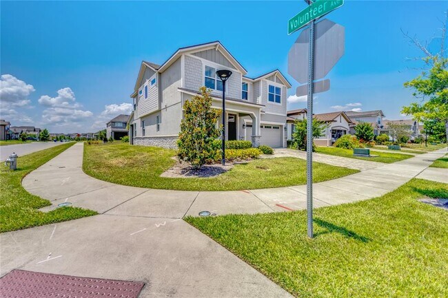 Foto del edificio - 1744 Flourish Ave