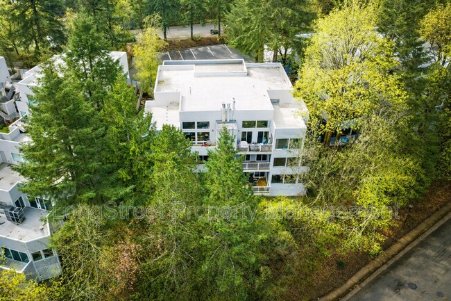Foto del edificio - 48 Eagle Crest Dr