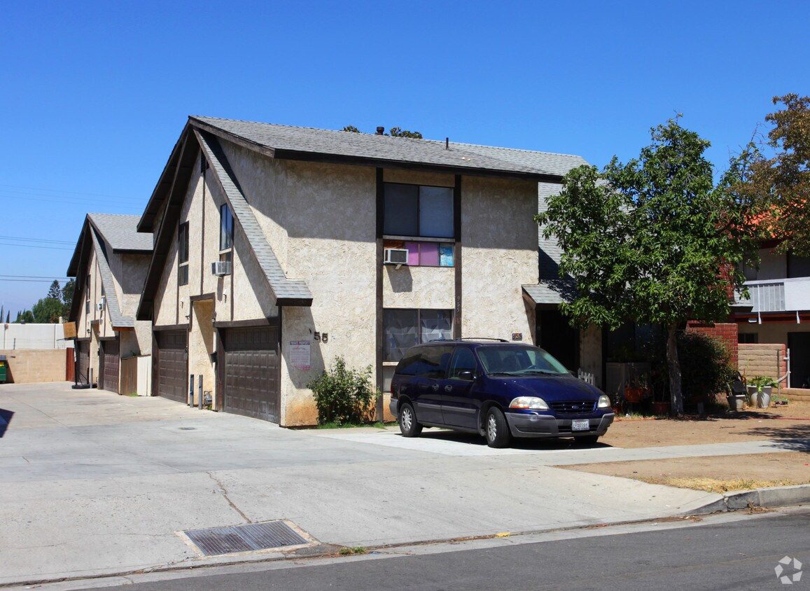 Foto principal - 965-965 W 5th St