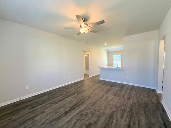 Foto del edificio - 107 Olde Hearth Rd