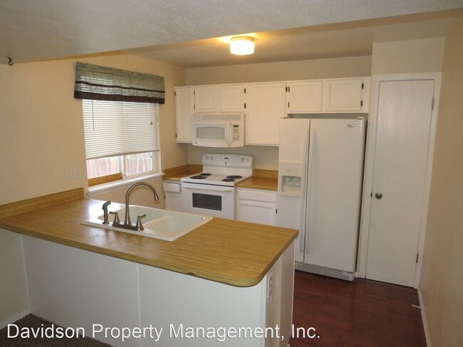 Building Photo - 2 br, 2 bath House - 7049 White Buffalo Rd