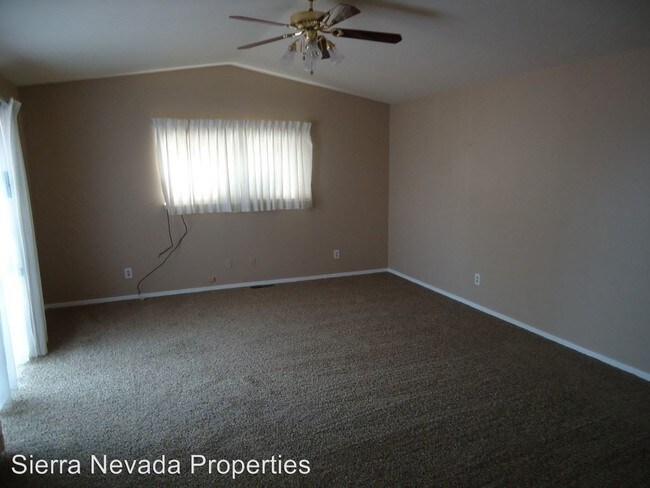 Building Photo - 4 br, 2 bath House - 3385 Barbara Circle