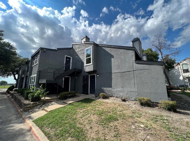 Foto del edificio - 9696 Walnut St