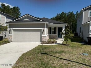 Building Photo - 915 Cedar Slough Dr