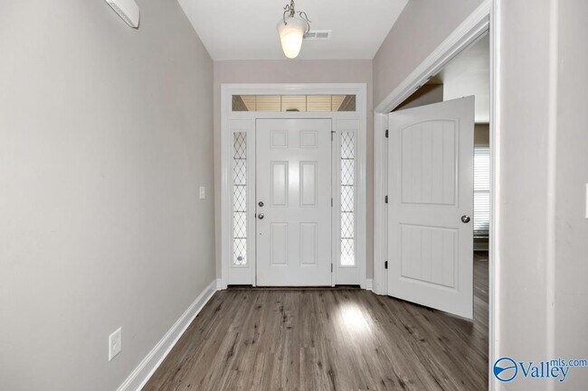 Foto del edificio - 130 Tybee Dr